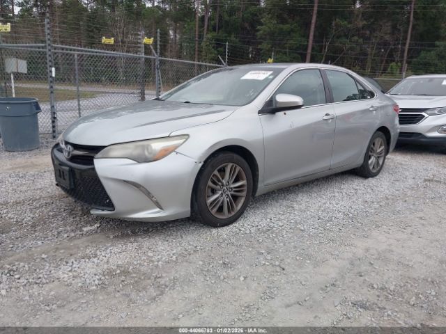 Toyota Camry Se Image 13