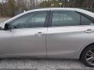 Toyota Camry Se Image 6