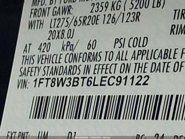 Ford F-350 King Ranch Image 3