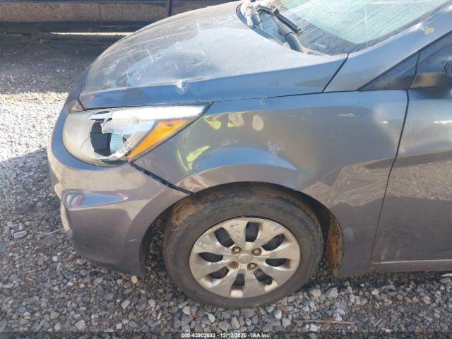 Hyundai ACCENT Se Image 6