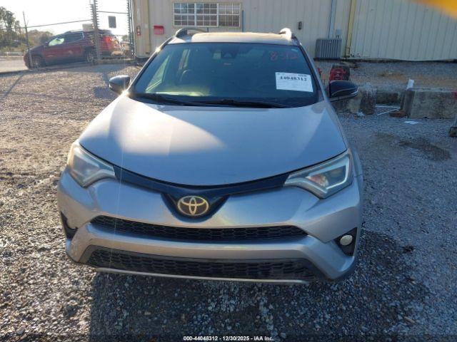 Toyota RAV4 Se Image 15