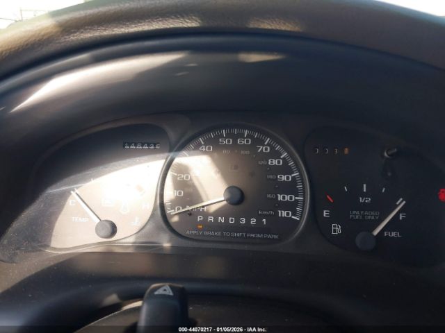 Chevrolet Venture Image 8