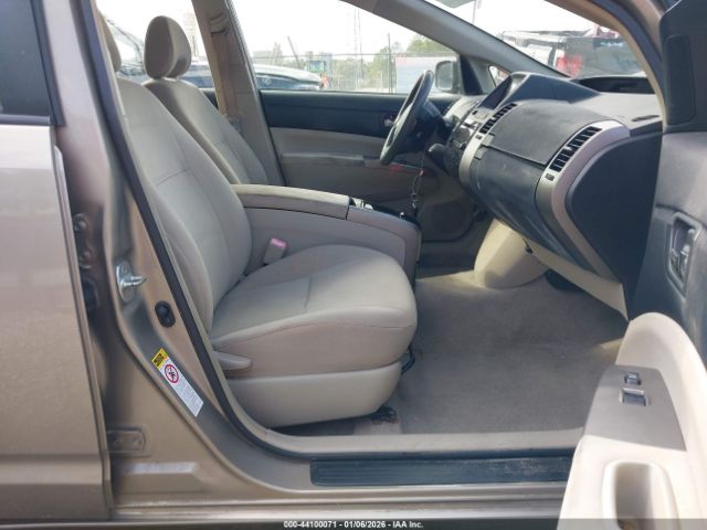 Toyota Prius Image 4