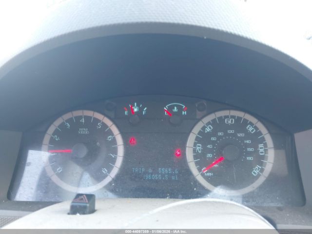 Ford Escape Xlt Image 2