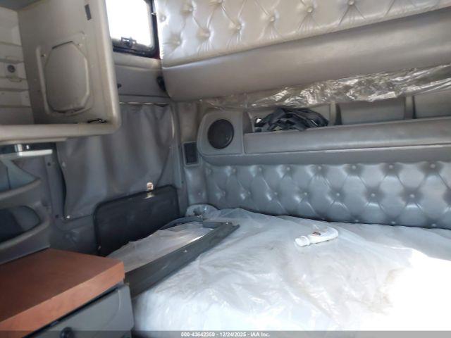 Kenworth Construction T2000 Image 12