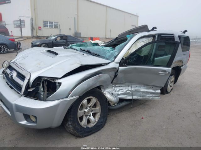 Toyota 4Runner Sr5 Sport V6 Image 13