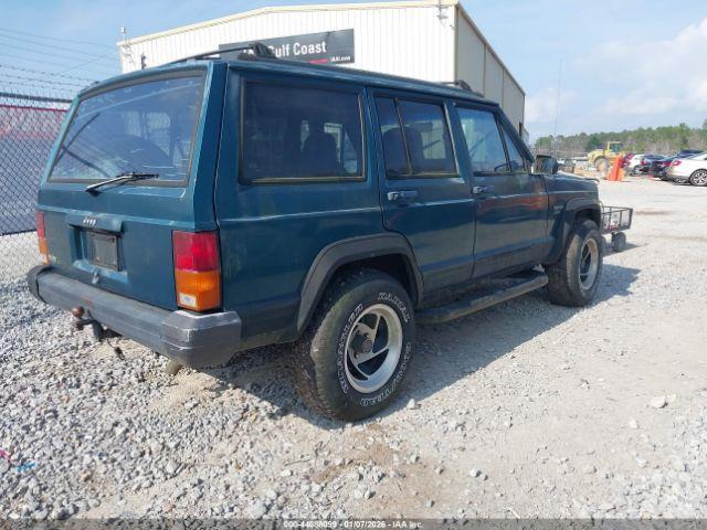 Jeep Cherokee Image 6