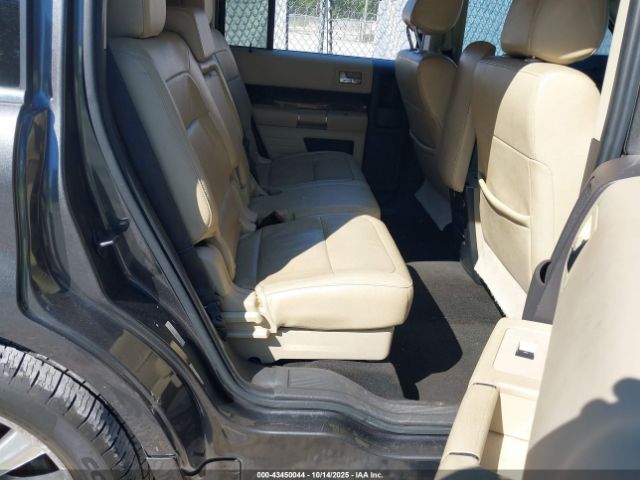 Ford Flex Limited Image 8
