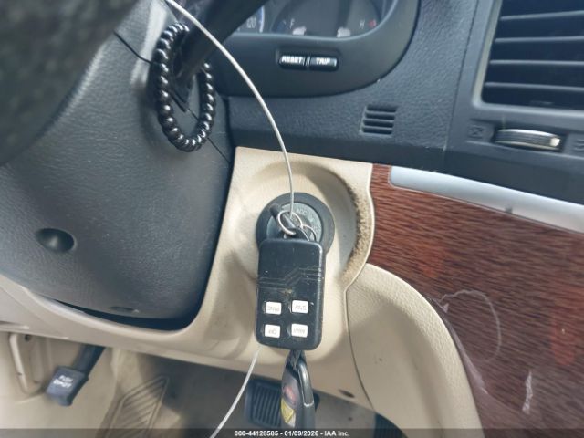 Hyundai SANTA FE Gls Image 8