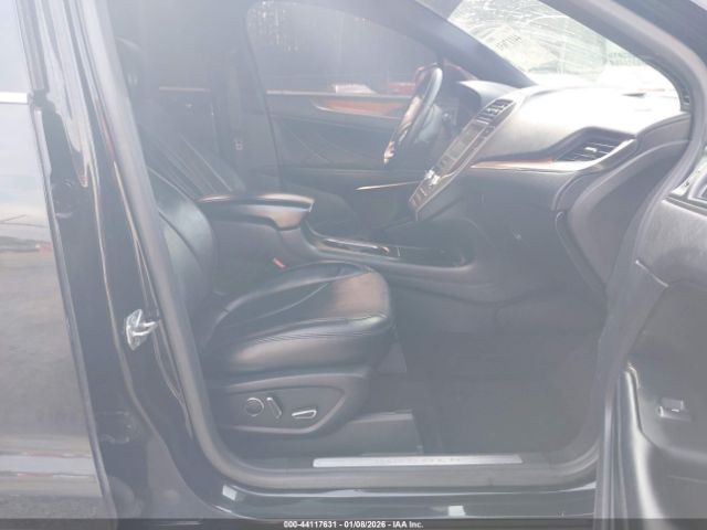 Lincoln MKC Reserve Image 3