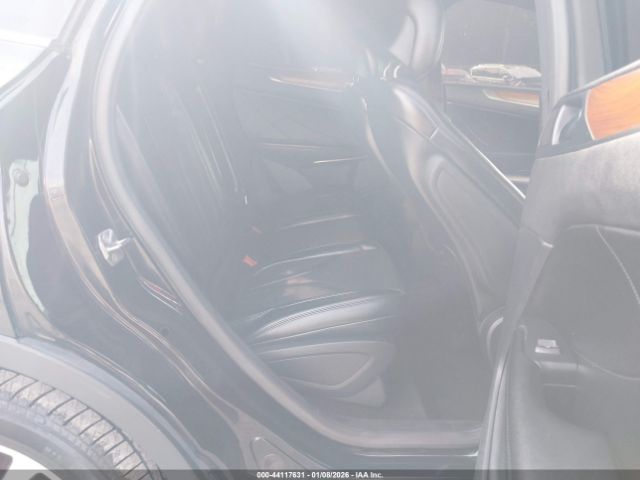 Lincoln MKC Reserve Image 12