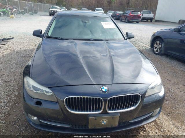 BMW 5 Series Image 8