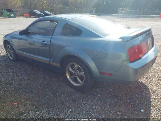 Ford Mustang V6 Image 3