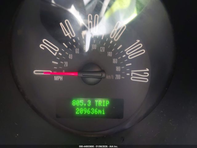 Ford Mustang V6 Image 4