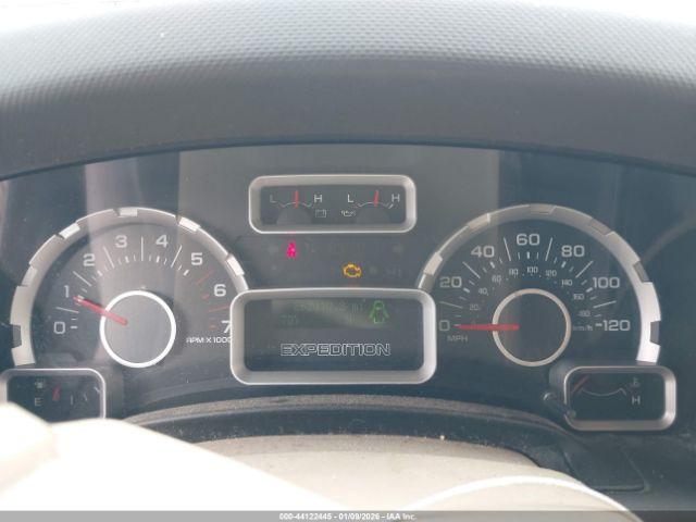 Ford Expedition Xlt Image 9